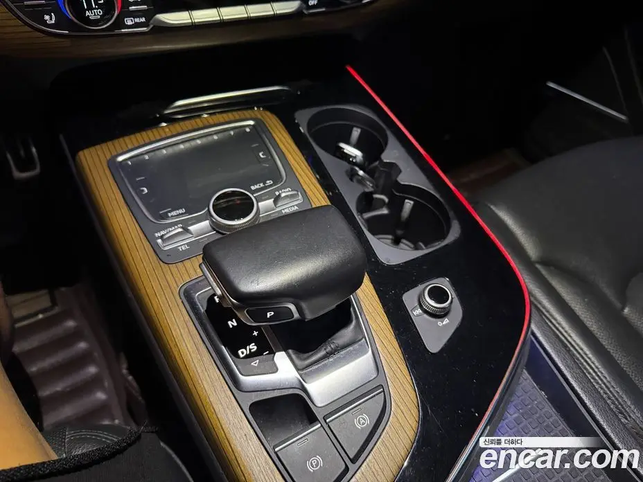 Audi Q7 2016 3.0 автомат (гидро), фото 12