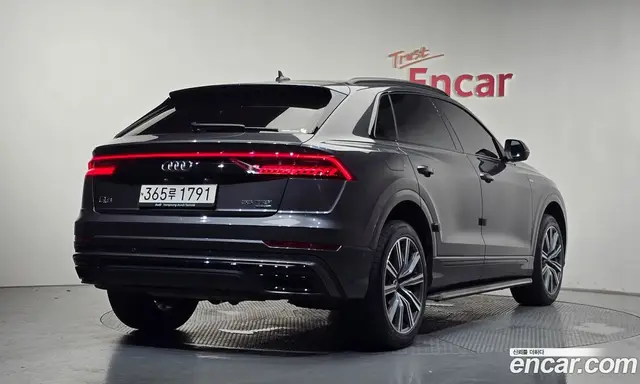 Audi Q8 2021 3.0 автомат (гидро), миниатюра 2