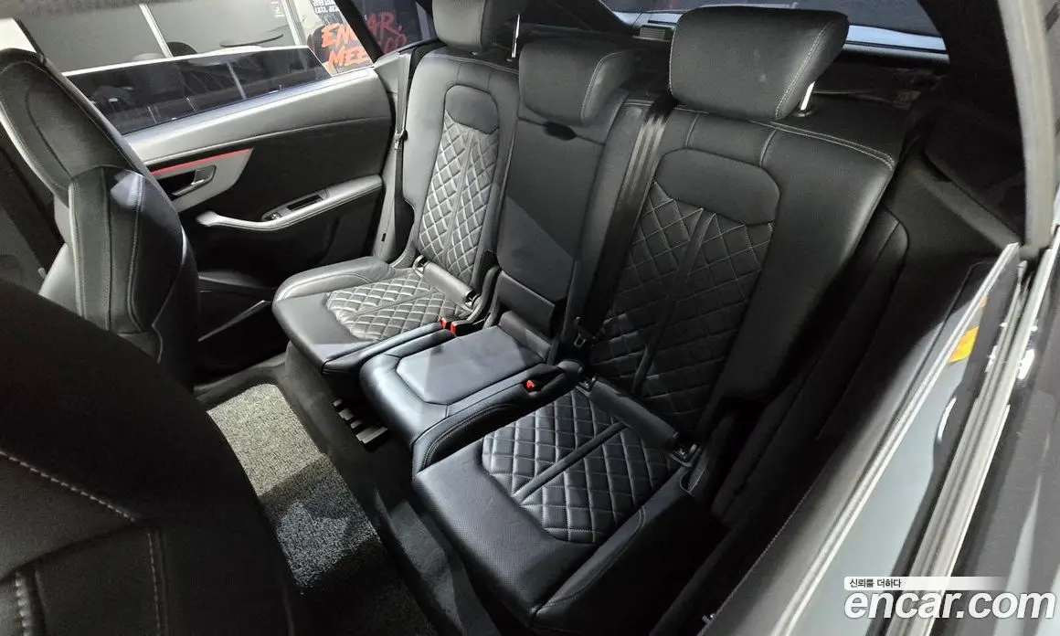 Audi Q8 2021 3.0 автомат (гидро), фото 25