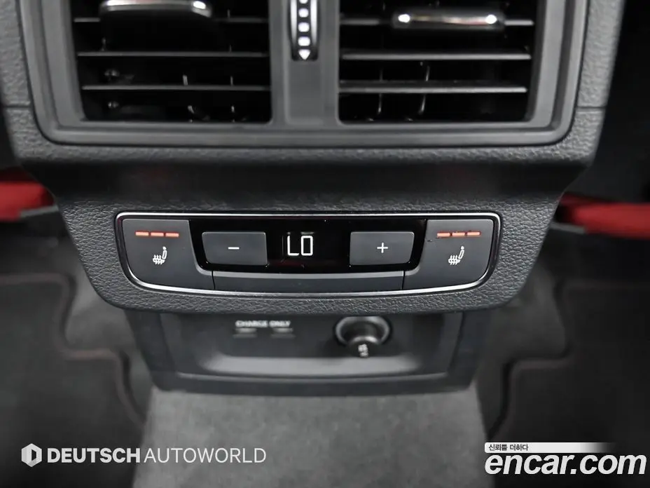 Audi SQ5 2023 3.0 автомат (гидро), фото 16