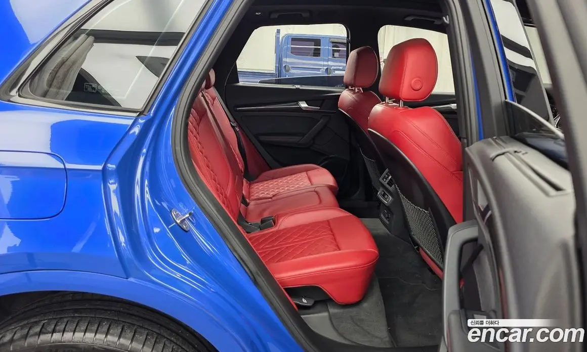 Audi SQ5 2023 3.0 автомат (гидро), фото 18