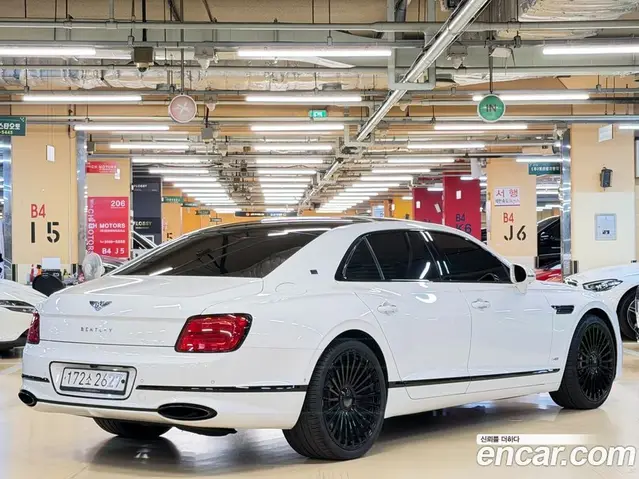 Bentley Flying Spur 2020 6.0 автомат (гидро), миниатюра 2