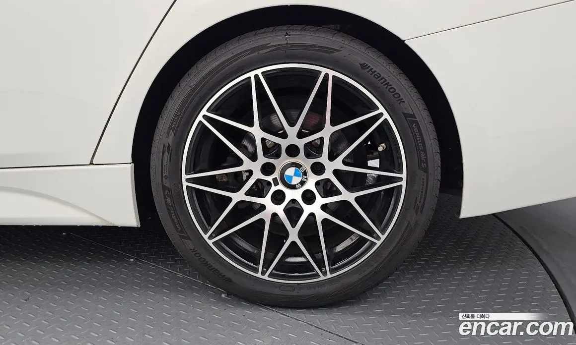 BMW 3 серия 2017 2.0 автомат (гидро), фото 7