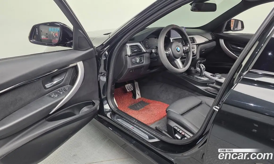 BMW 3 серия 2018 2.0 автомат (гидро), фото 10 BMW 3 серия 2018 2.0 автомат (гидро), фото 10