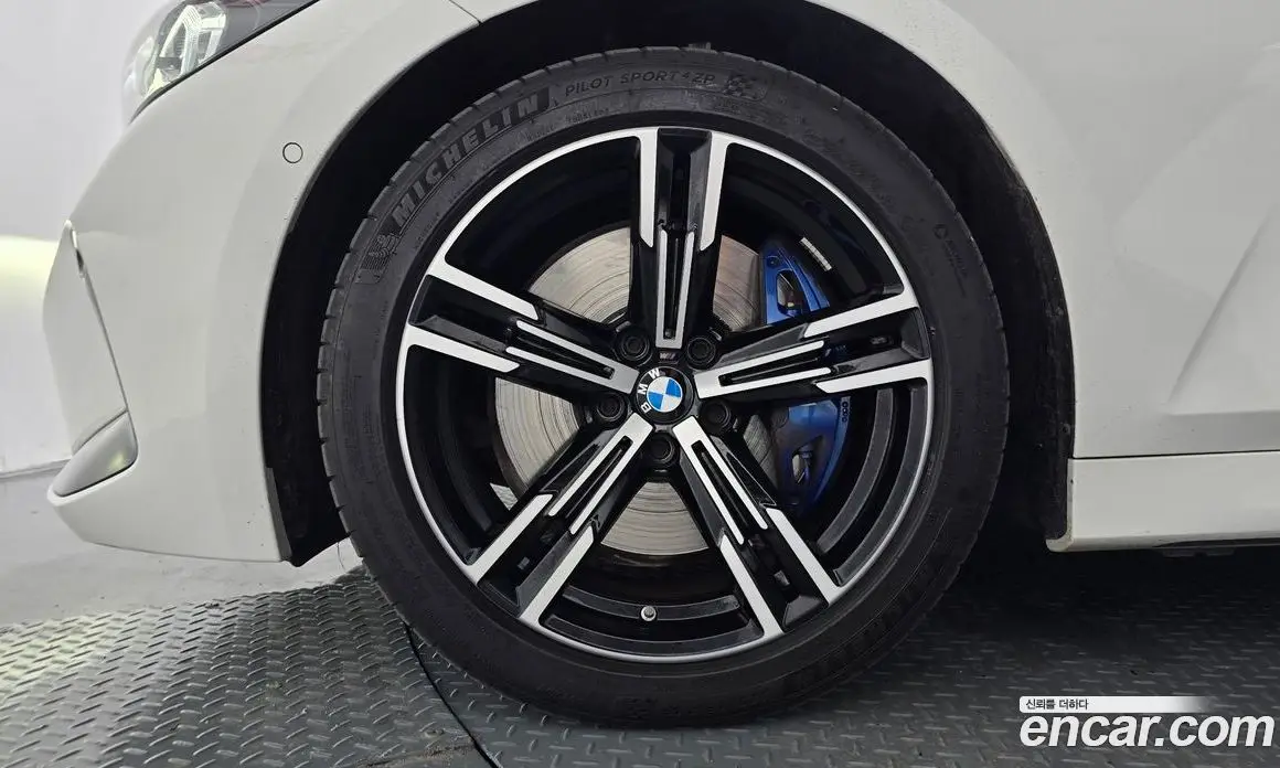 BMW 3 серия 2025 2.0 автомат (гидро), фото 5