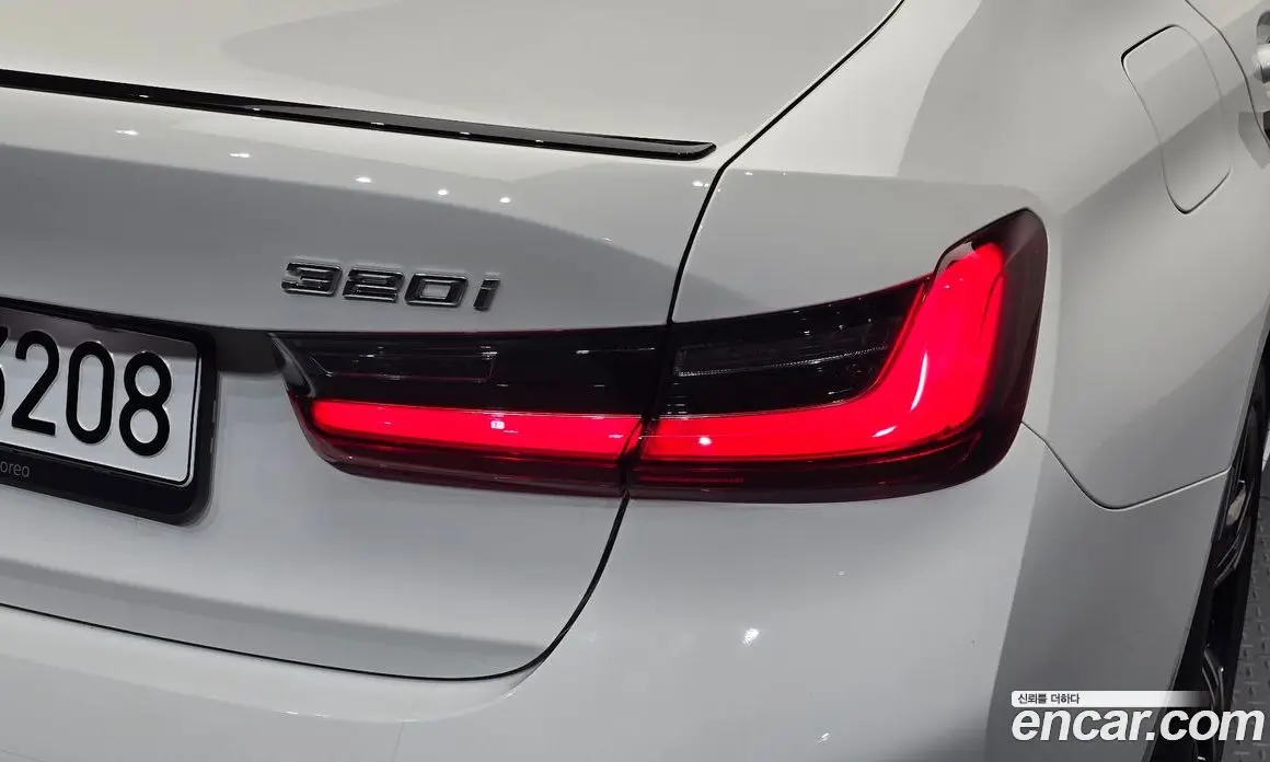 BMW 3 серия 2025 2.0 автомат (гидро), фото 9