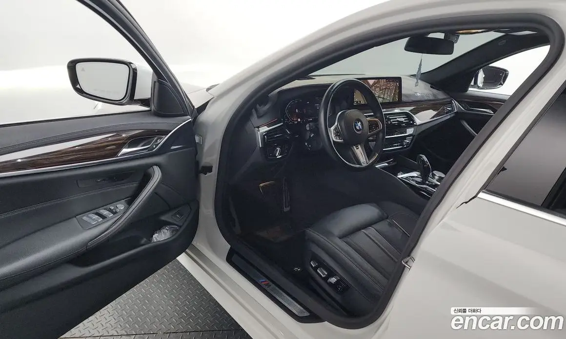 BMW 5 серия 2021 2.0 автомат (гидро), фото 13