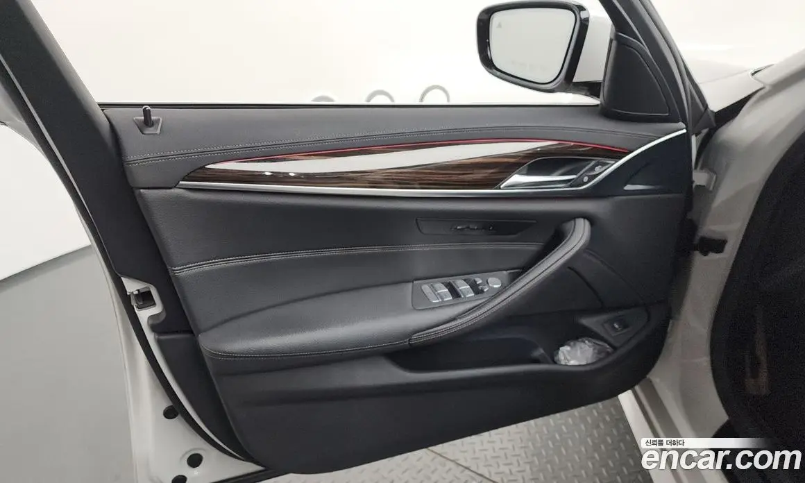 BMW 5 серия 2021 2.0 автомат (гидро), фото 14