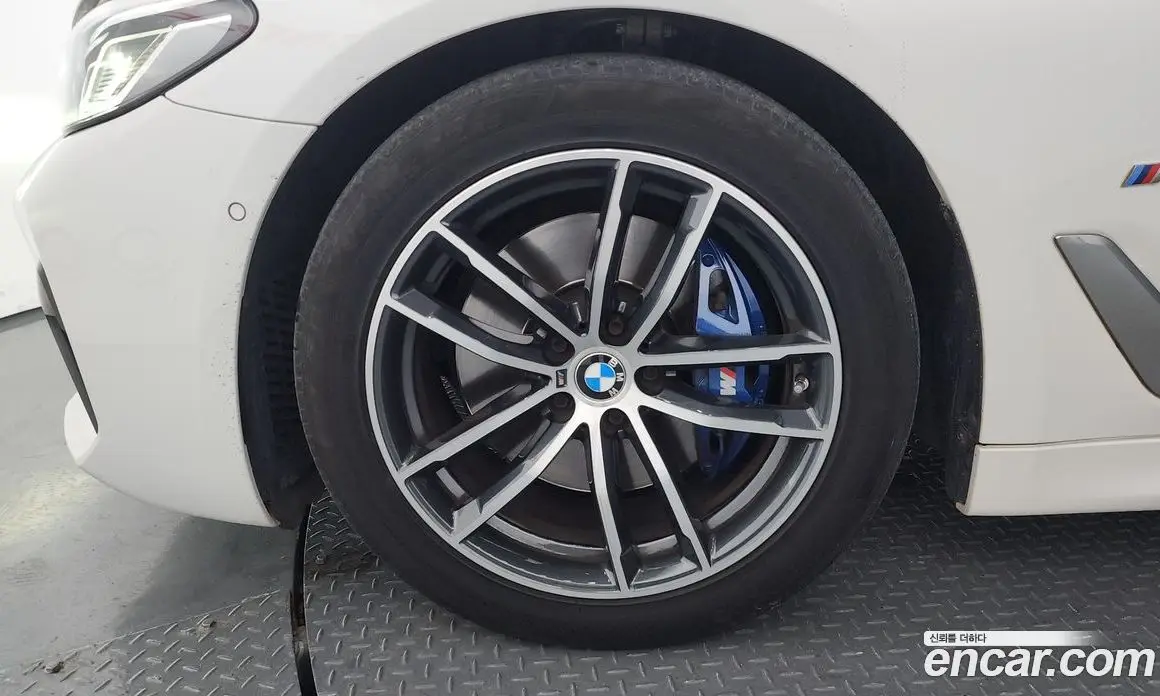 BMW 5 серия 2021 2.0 автомат (гидро), фото 5