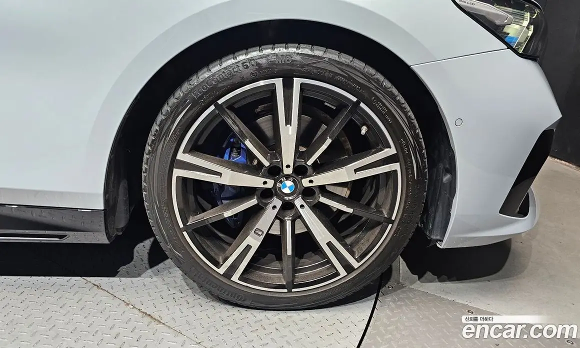 BMW 5 серия 2024 2.0 автомат (гидро), фото 7
