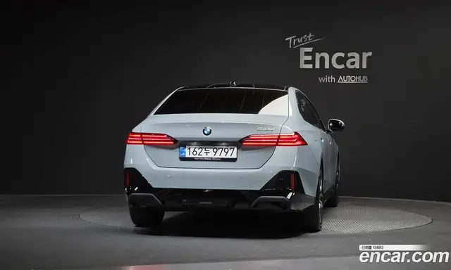 BMW 5 серия 2025 2.0 автомат (гидро), миниатюра 3
