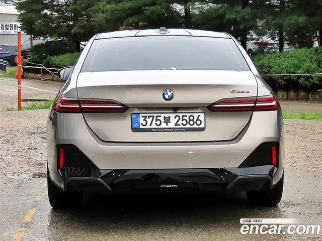 BMW 5 серия 2025 2.0 автомат (гидро), миниатюра 4