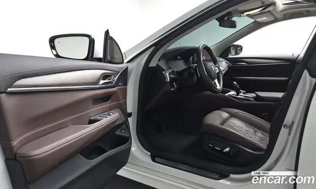 BMW 6 серия 2022 3.0 автомат (гидро), миниатюра 12