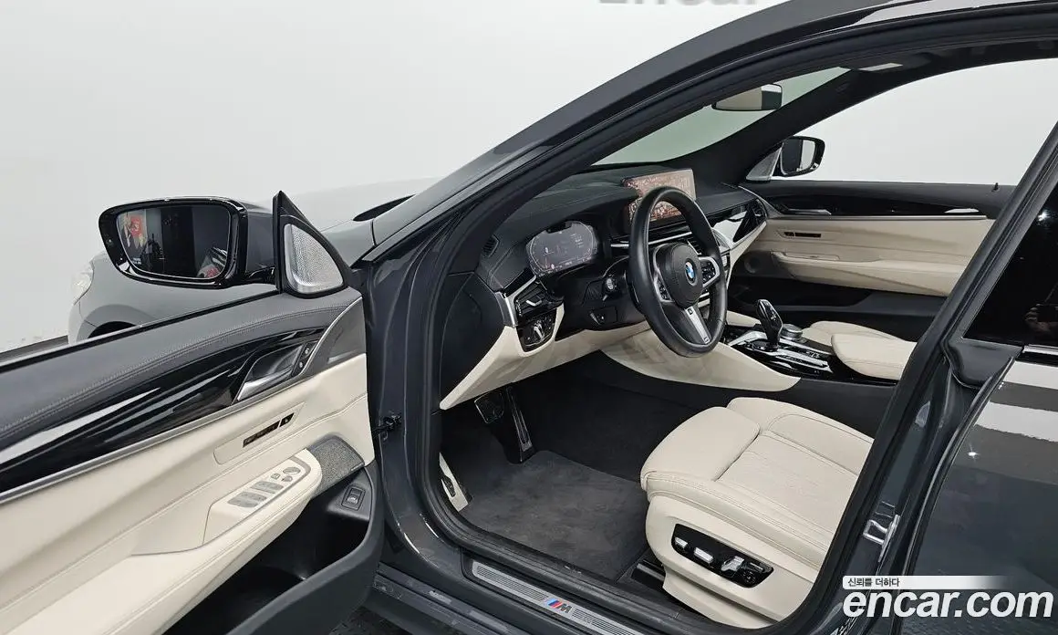 BMW 6 серия 2024 3.0 автомат (гидро), фото 12