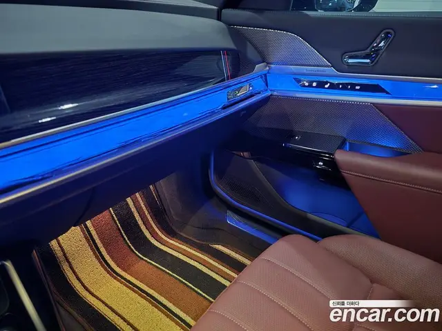 BMW 7 серия 2025 3.0 автомат (гидро), миниатюра 10