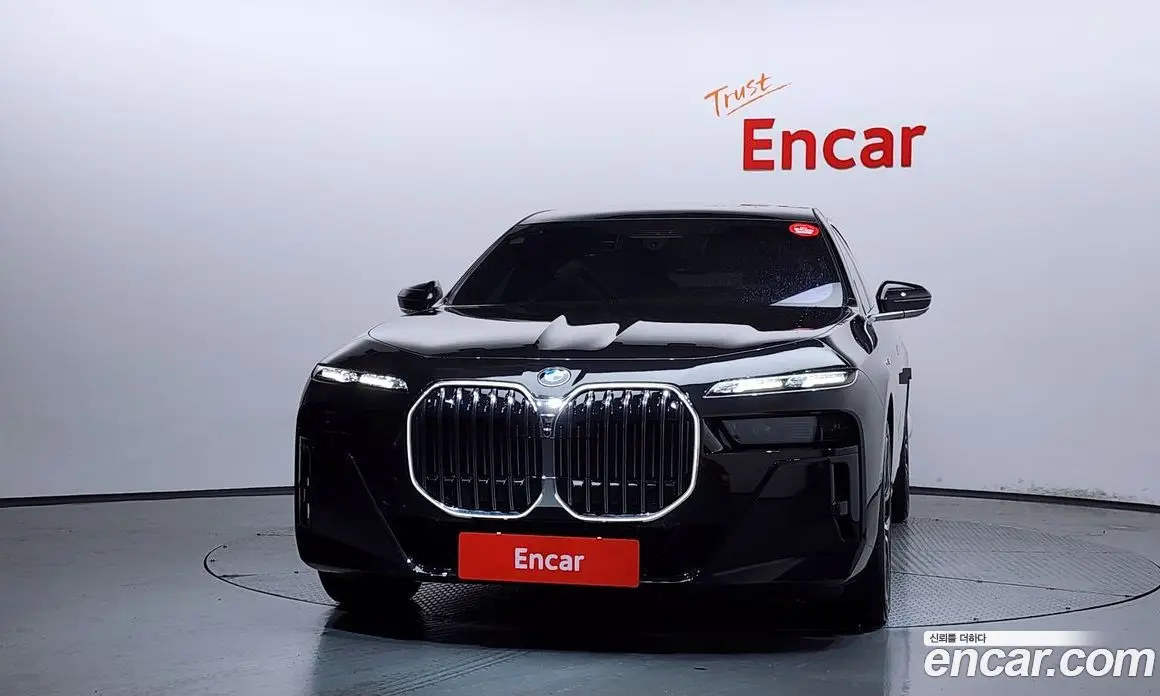 BMW 7 серия 2025 3.0 автомат (гидро), фото 3