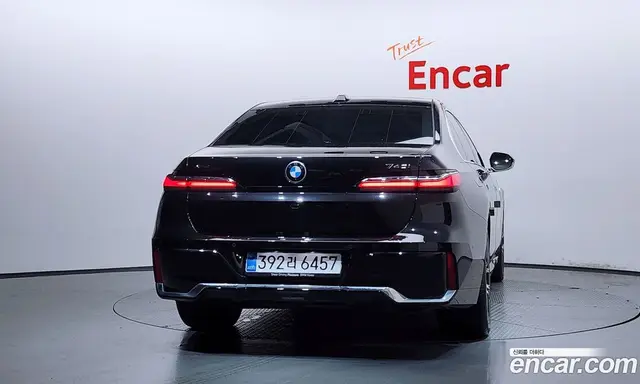 BMW 7 серия 2025 3.0 автомат (гидро), миниатюра 4