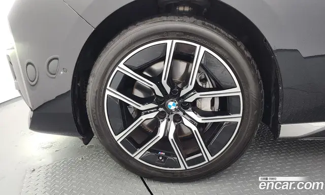 BMW 7 серия 2025 3.0 автомат (гидро), миниатюра 5