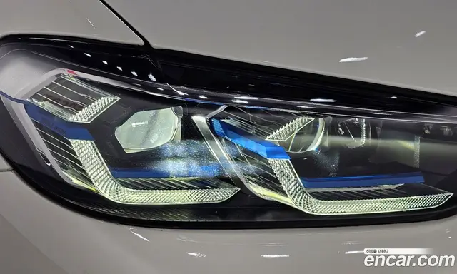 BMW X3 2023 2.0 автомат (гидро), миниатюра 8