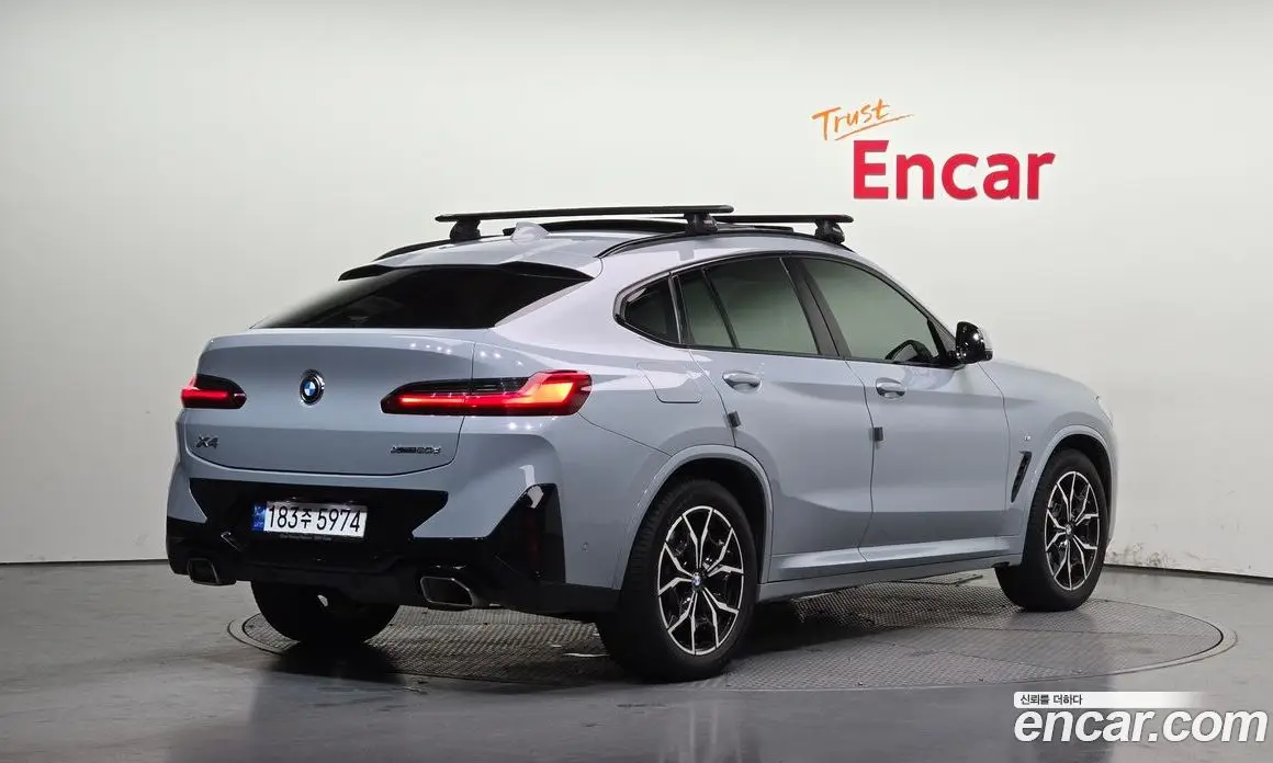 BMW X4 2023 2.0 автомат (гидро), фото 2