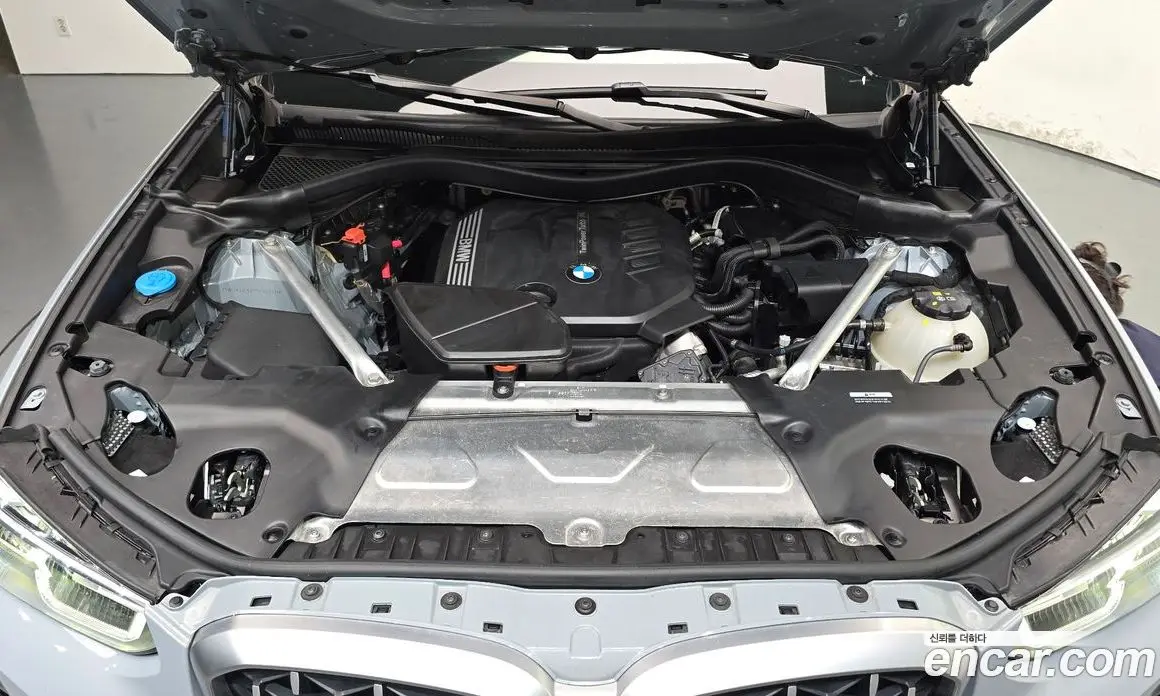 BMW X4 2023 2.0 автомат (гидро), фото 6