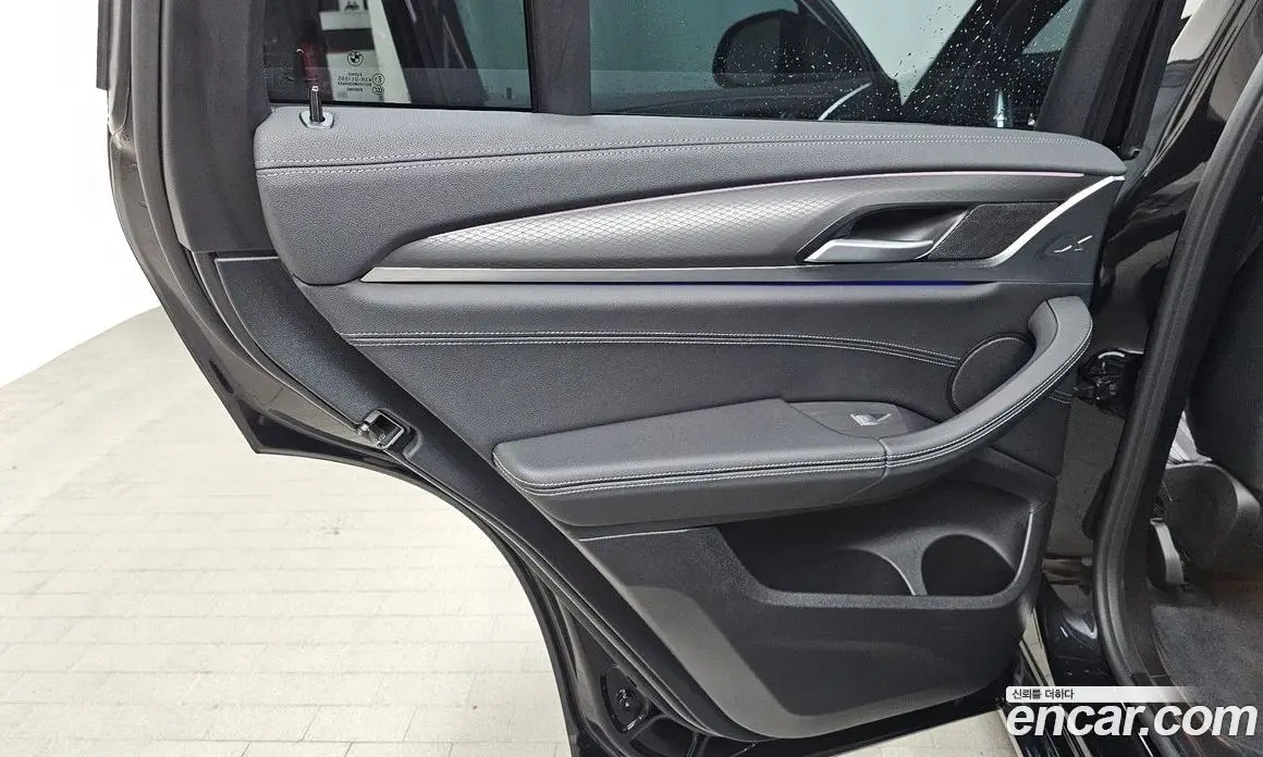 BMW X4 2024 2.0 автомат (гидро), фото 14