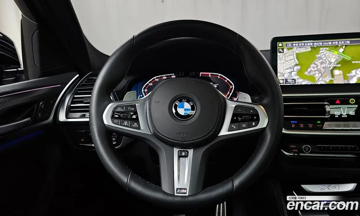 BMW X4 2024 2.0 автомат (гидро), фото 18