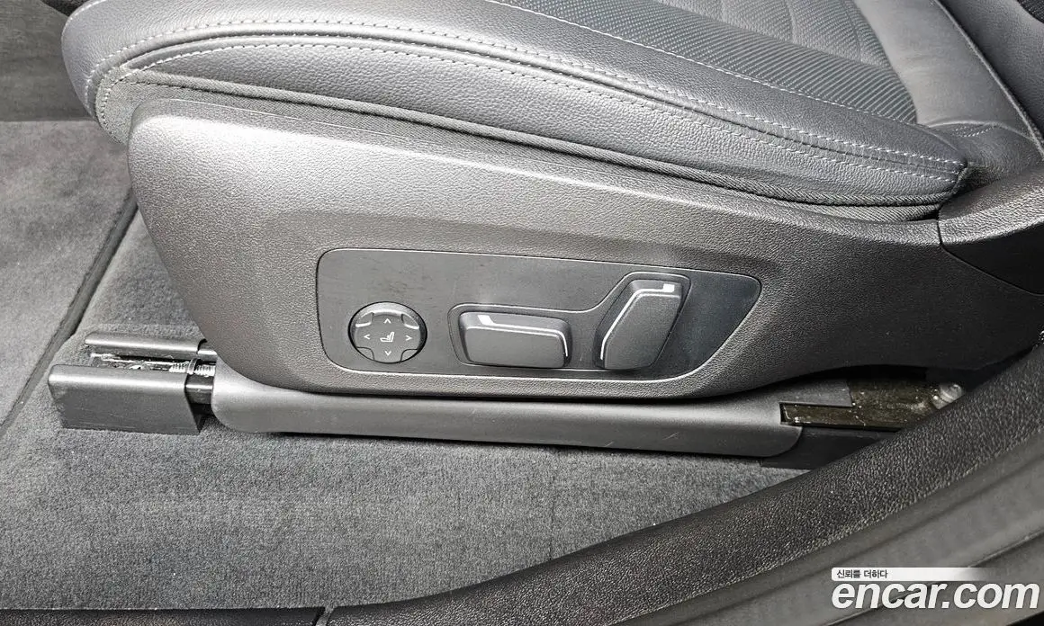 BMW X4 2024 2.0 автомат (гидро), фото 27