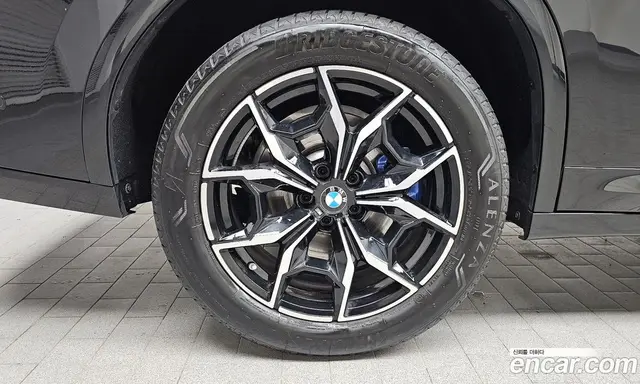 BMW X4 2024 2.0 автомат (гидро), миниатюра 4