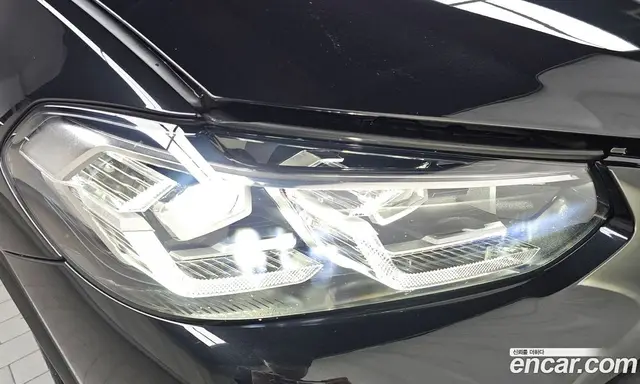 BMW X4 2024 2.0 автомат (гидро), миниатюра 7