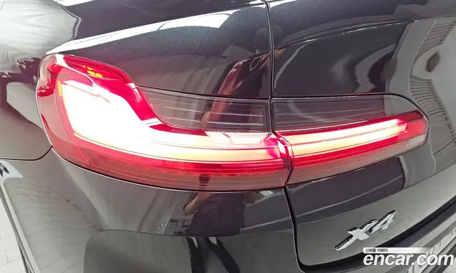 BMW X4 2024 2.0 автомат (гидро), миниатюра 8