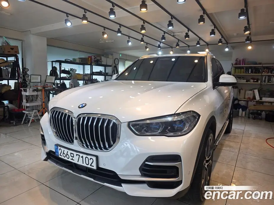 BMW X5 2022 3.0 автомат (гидро), фото 3