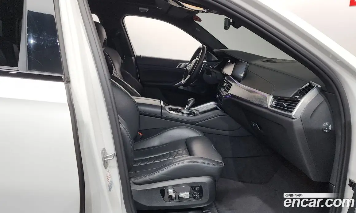 BMW X6M 2020 4.4 автомат (гидро), фото 16