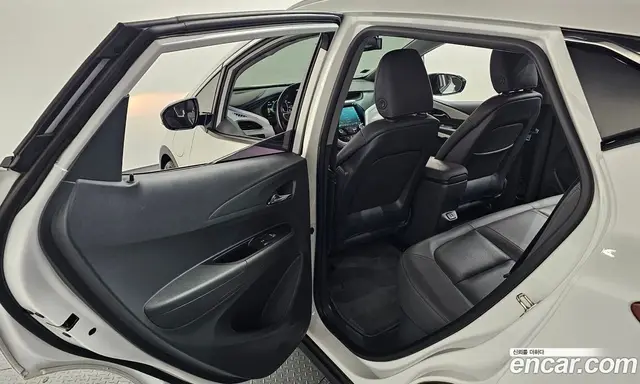Chevrolet Bolt EV 2019 0.2 автомат (гидро), миниатюра 12