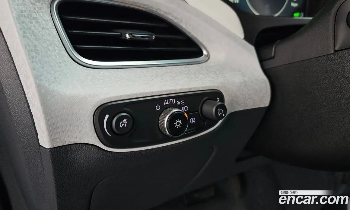 Chevrolet Bolt EV 2019 0.2 автомат (гидро), фото 19