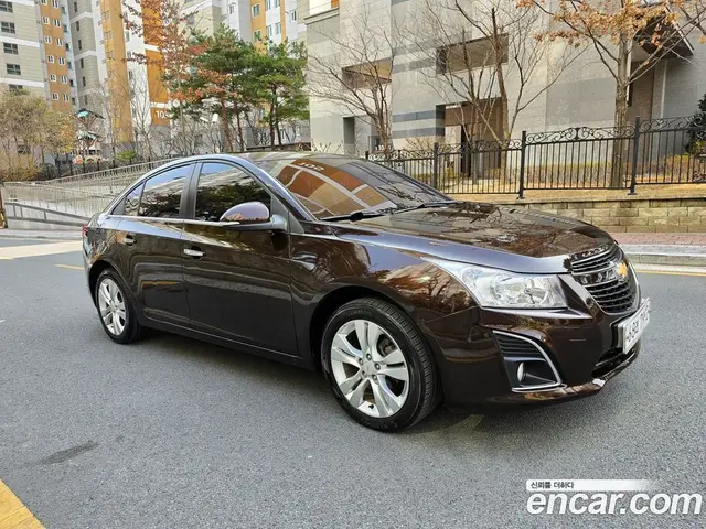 Chevrolet Cruze 2014 1.8 автомат (гидро), миниатюра 3