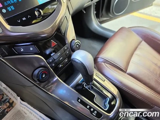 Chevrolet Cruze 2014 1.8 автомат (гидро), миниатюра 9