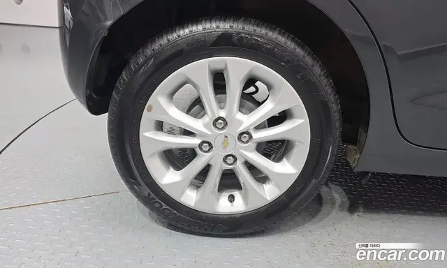 Chevrolet Spark 2018 1.0 автомат (гидро), миниатюра 4