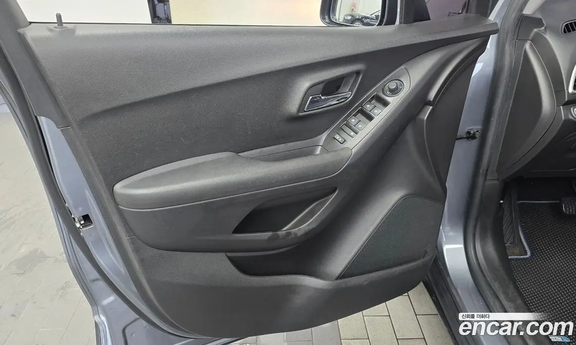 Chevrolet Trax 2018 1.6 автомат (гидро), фото 14