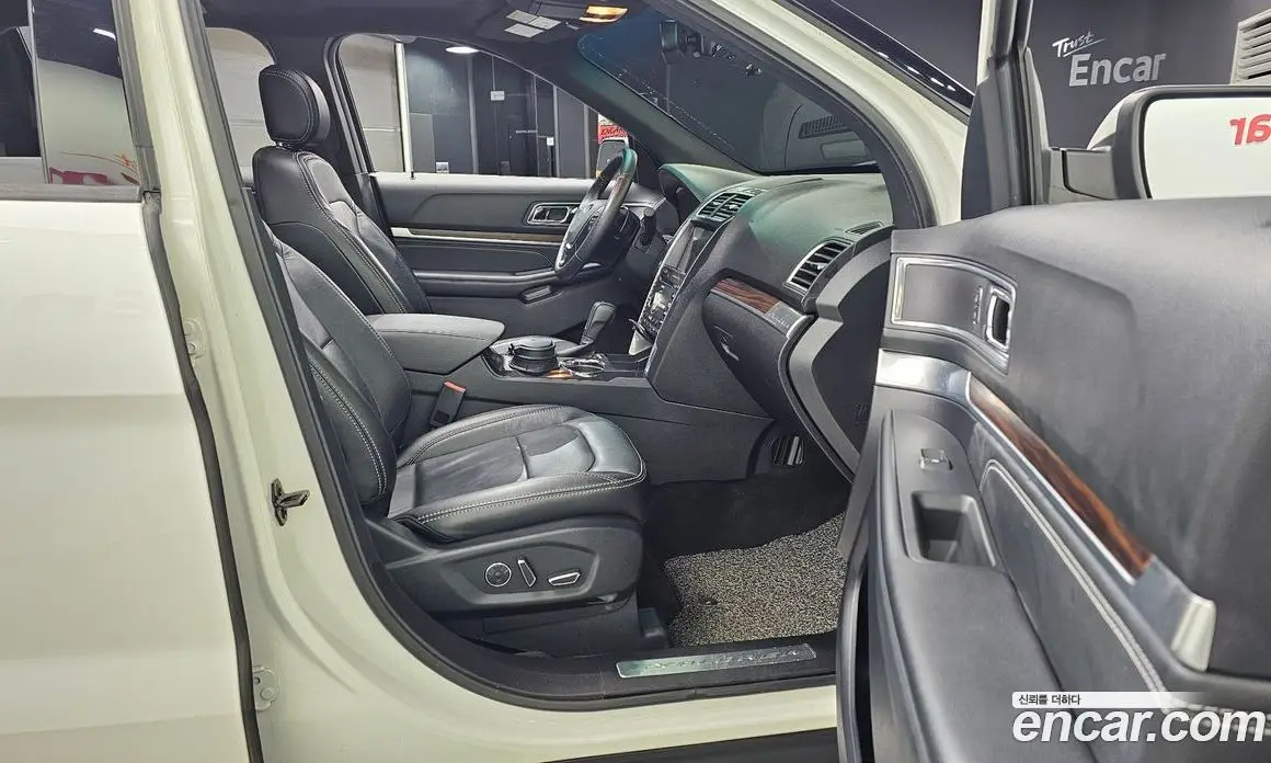 Ford Explorer 2017 2.3 автомат (гидро), фото 11