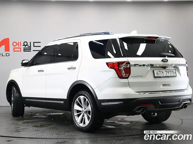 Ford Explorer 2018 2.3 автомат (гидро), миниатюра 4