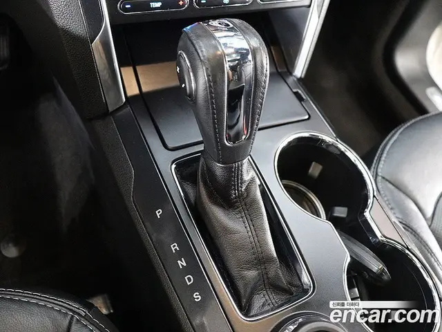 Ford Explorer 2018 2.3 автомат (гидро), миниатюра 8