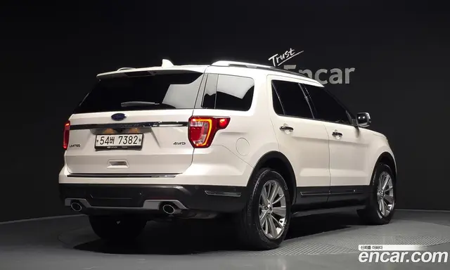 Ford Explorer 2018 3.5 автомат (гидро), миниатюра 2