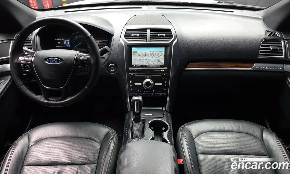Ford Explorer 2018 3.5 автомат (гидро), фото 10