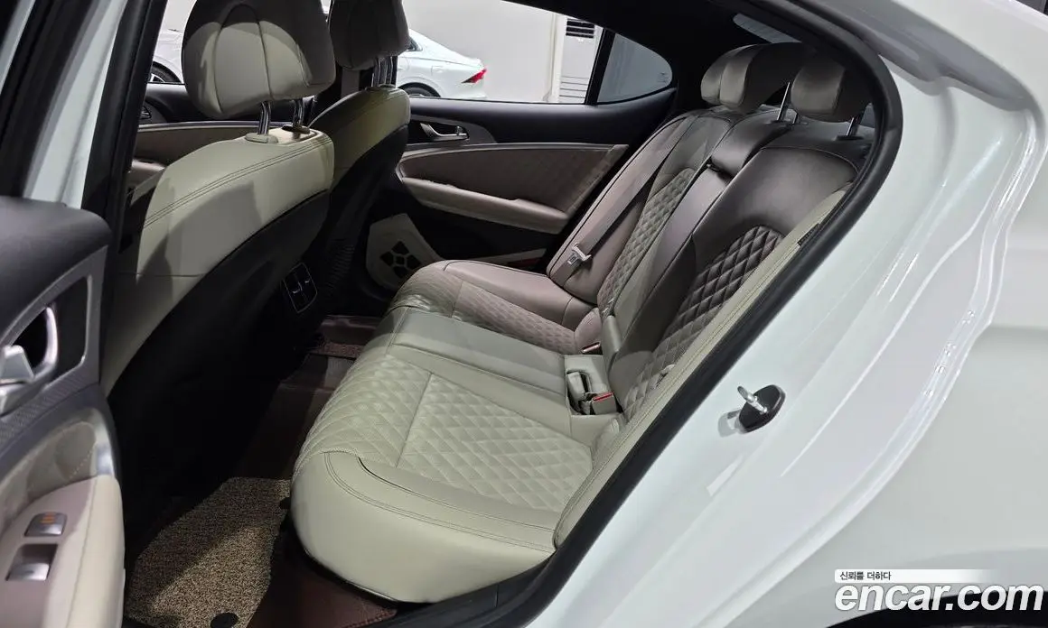 Genesis G70 2021 2.0 автомат (гидро), фото 17