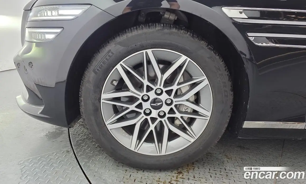 Genesis G80 2024 2.5 автомат (гидро), фото 4