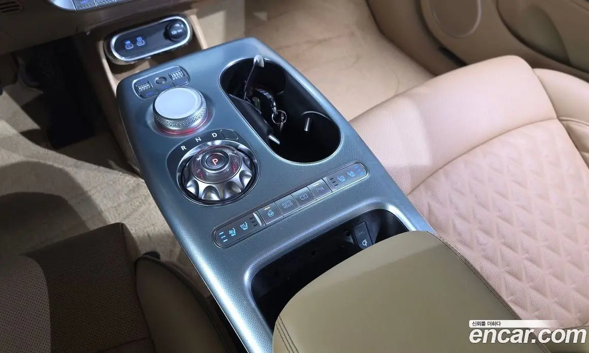 Genesis GV60 2022 0.1 автомат (гидро), фото 12