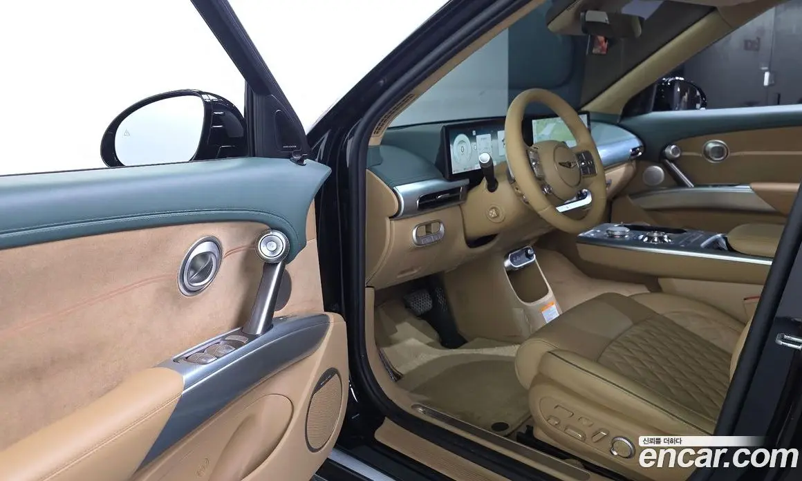 Genesis GV60 2022 0.1 автомат (гидро), фото 13