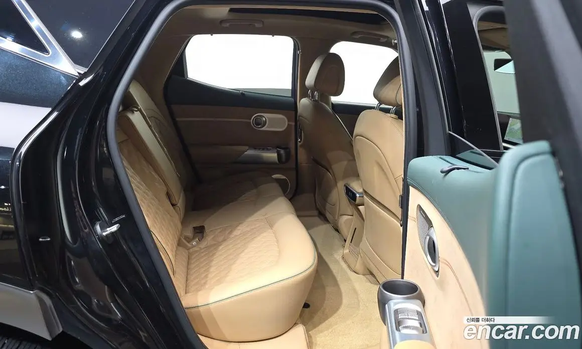 Genesis GV60 2022 0.1 автомат (гидро), фото 18