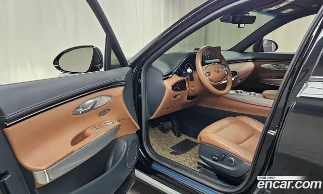 Genesis GV70 2023 2.5 автомат (гидро), миниатюра 10 Genesis GV70 2023 2.5 автомат (гидро), миниатюра 10